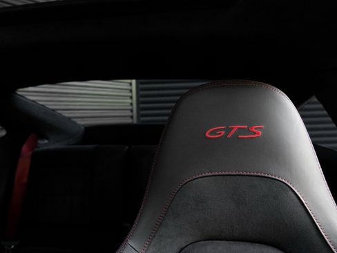 Used 2019 Porsche 911 Carrera GTS image 16