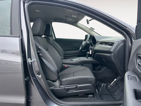 Used 2022 Honda HR-V LX image 10