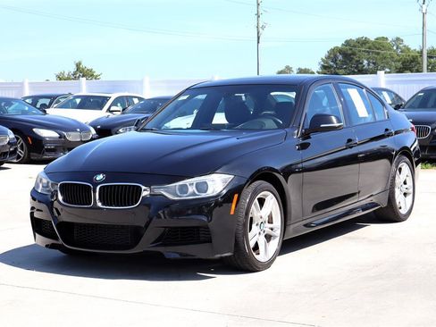 Used 2014 BMW 335i Sedan RWD image 3