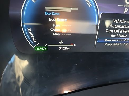 Used 2025 Toyota Highlander Platinum image 17