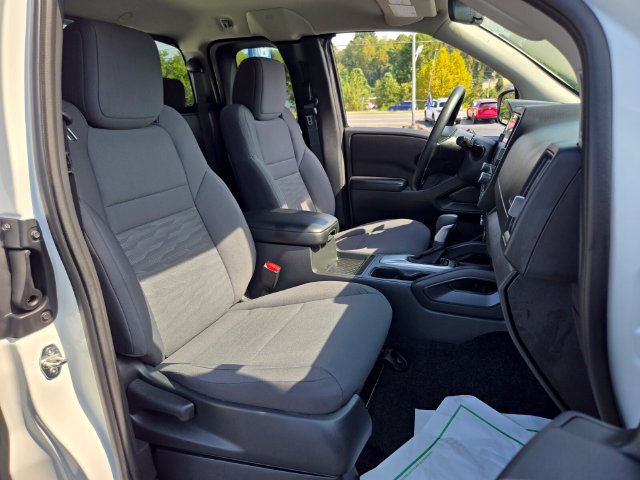Used 2025 Nissan Frontier S AWD/4WD image 19