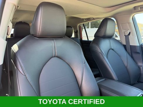 Used 2026 Toyota Highlander XLE AWD/4WD image 27