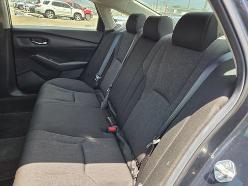 Used 2025 Honda Accord SE image 27