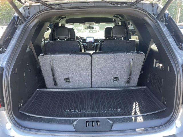 Certified 2020 Ford Explorer XLT AWD/4WD image 9