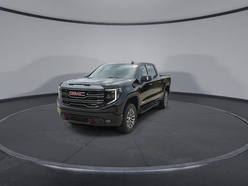 Used 2022 GMC Sierra 1500 AT4 w/ AT4 Premium Package AWD/4WD image 4