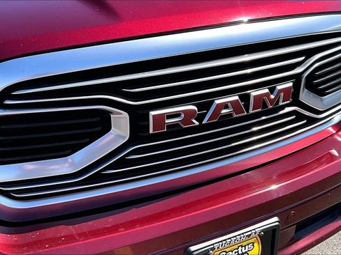 Used 2018 RAM 1500 Limited RWD image 30