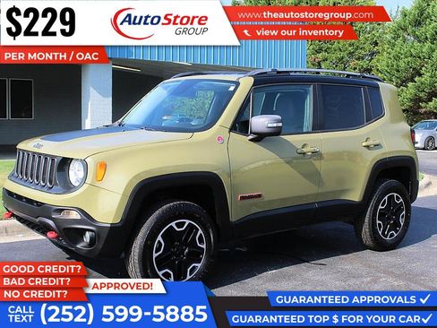 Used 2015 Jeep Renegade Trailhawk w/ Premium Leather Group AWD/4WD image 2
