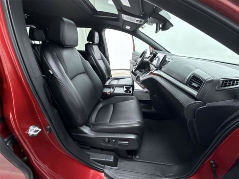 Certified 2025 Honda Odyssey Sport-L image 32