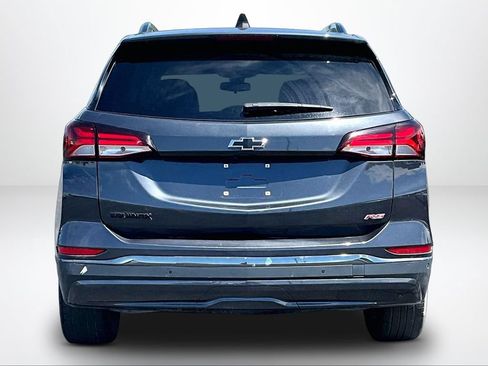 Used 2022 Chevrolet Equinox RS w/ LPO, Floor Liner Package FWD image 4