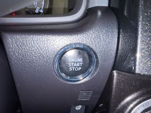Used 2024 Toyota 4Runner TRD Off-Road Premium w/ Moonroof Package AWD/4WD image 36