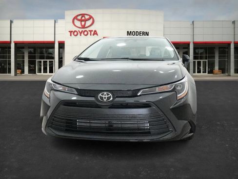 New 2026 Toyota Corolla LE image 2