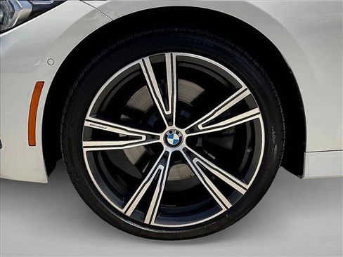 Used 2023 BMW 330i Sedan w/ Parking Assistance Package RWD image 10