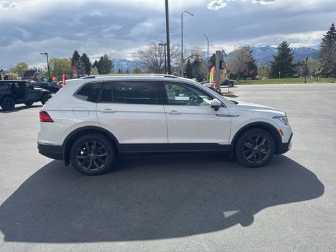 Used 2023 Volkswagen Tiguan SE FWD image 6