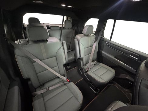 Certified 2024 GMC Acadia AT4 AWD/4WD image 16