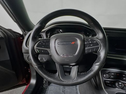 Used 2019 Dodge Challenger SXT w/ Blacktop Package RWD image 18
