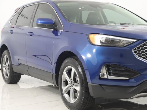 Used 2024 Ford Edge SEL w/ Convenience Package image 39