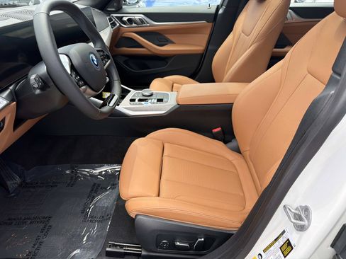 Used 2025 BMW i4 eDrive40 RWD image 14