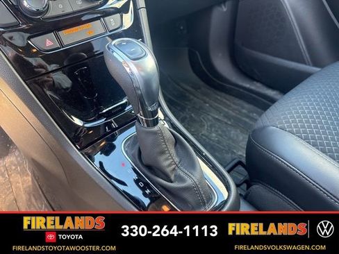 Used 2022 Buick Encore Preferred w/ Safety Package image 19