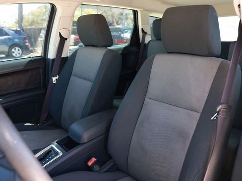 Used 2009 Dodge Journey SE image 12