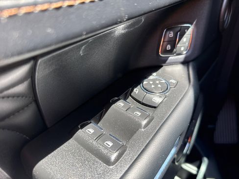 Used 2020 Ford Expedition Max Platinum AWD/4WD image 30