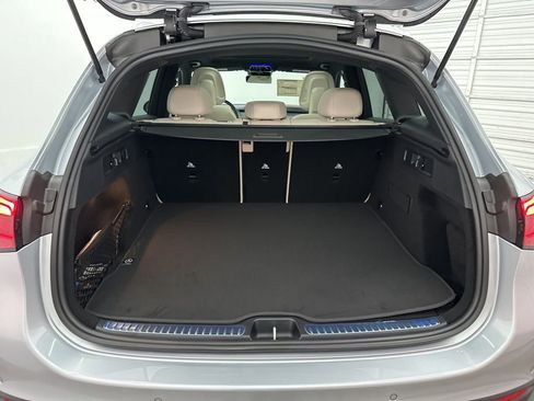 New 2026 Mercedes-Benz GLC 300 image 24