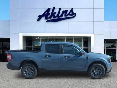 New 2025 Ford Maverick XLT w/ Equipment Group 301A
