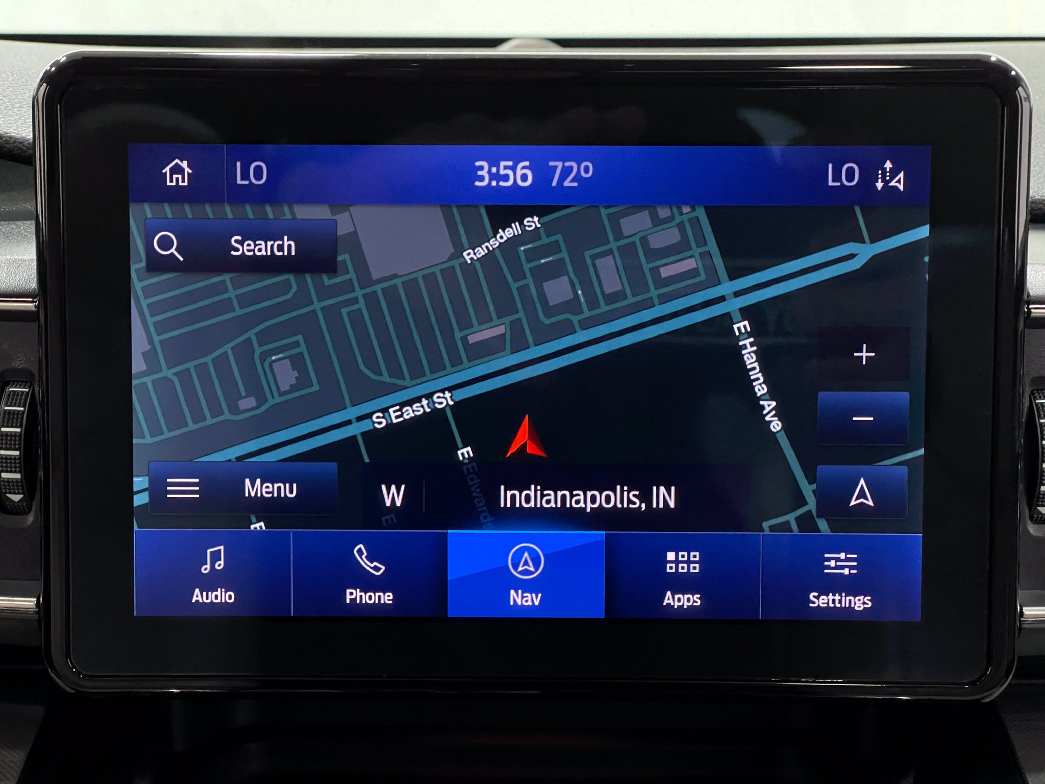 Used 2020 Ford Explorer XLT w/ Equipment Group 202A AWD/4WD image 10