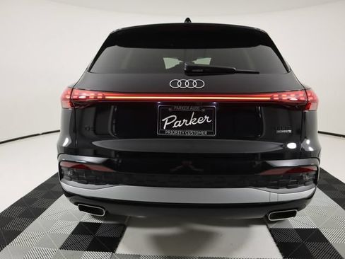 Certified 2025 Audi Q5 Premium Plus w/ Premium Plus AWD/4WD image 4