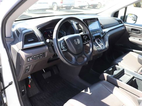 Used 2020 Honda Odyssey Touring image 10