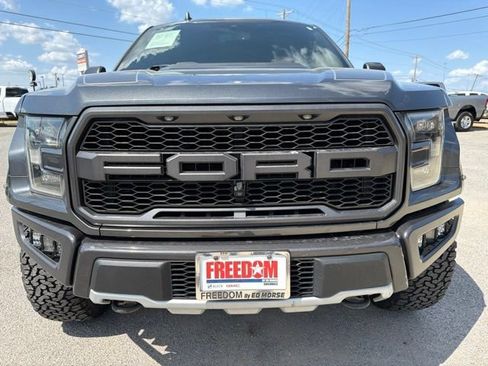 Used 2019 Ford F150 Raptor w/ Equipment Group 802A Luxury AWD/4WD image 2