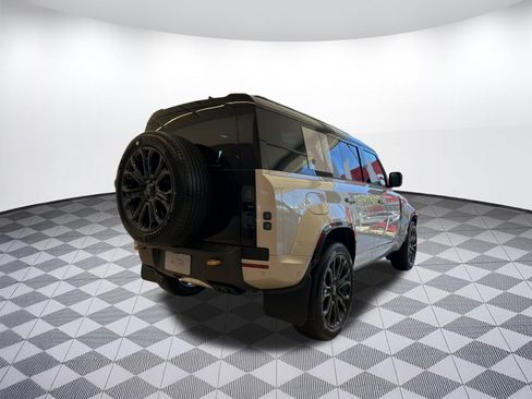 New 2026 Land Rover Defender 110 OCTA AWD/4WD image 8