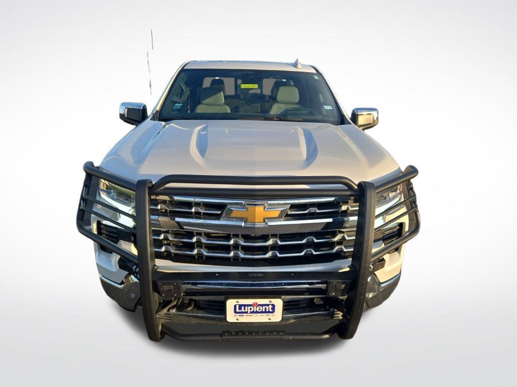 Used 2024 Chevrolet Silverado 1500 LTZ w/ LTZ Premium Package AWD/4WD image 11