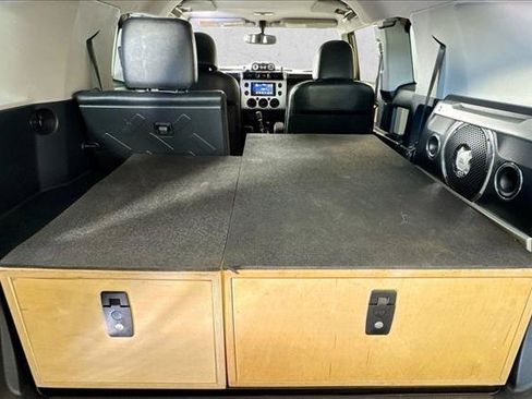 Used 2014 Toyota FJ Cruiser 4WD w/ Upgrade Package image 22
