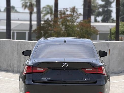 Used 2014 Lexus IS 250 w/ F-Sport Package RWD image 19