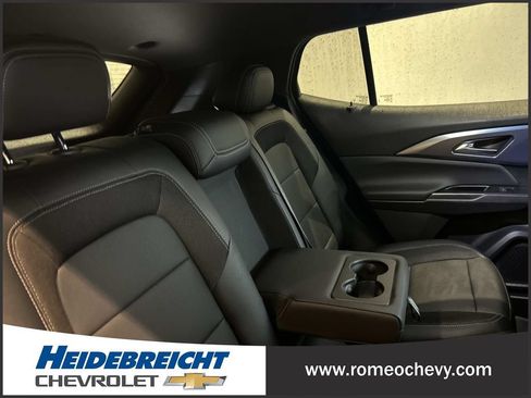 Used 2024 Chevrolet Equinox EV LT w/ LPO, All-Weather Mat Package AWD/4WD image 32