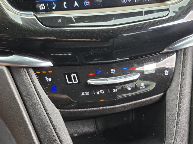 Used 2023 Cadillac XT6 Sport w/ Technology Package AWD/4WD image 29
