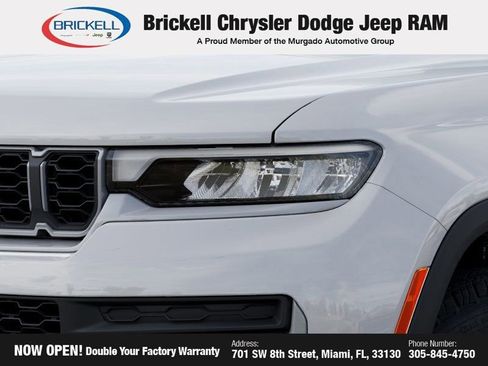New 2026 Jeep Grand Cherokee L 4WD image 10