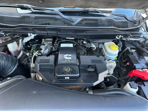 Used 2021 RAM 3500 Limited image 32