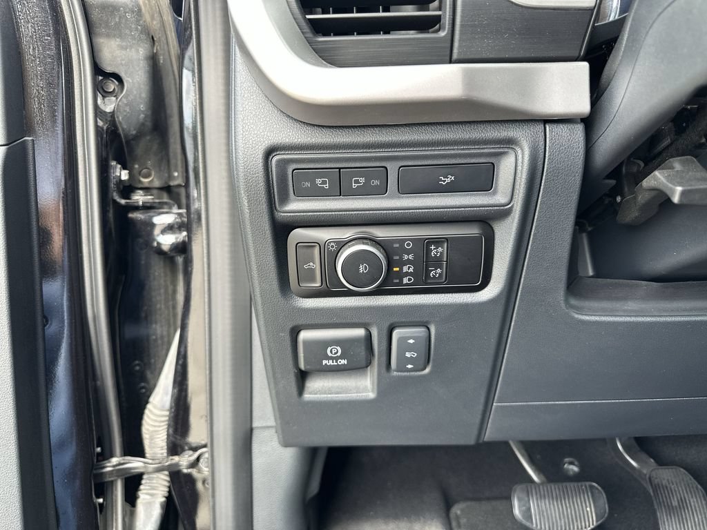 Used 2023 Ford F150 XLT w/ Equipment Group 302A High AWD/4WD image 18