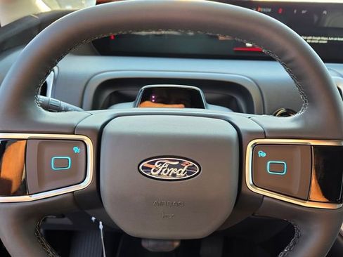 New 2026 Ford Expedition Active RWD image 23