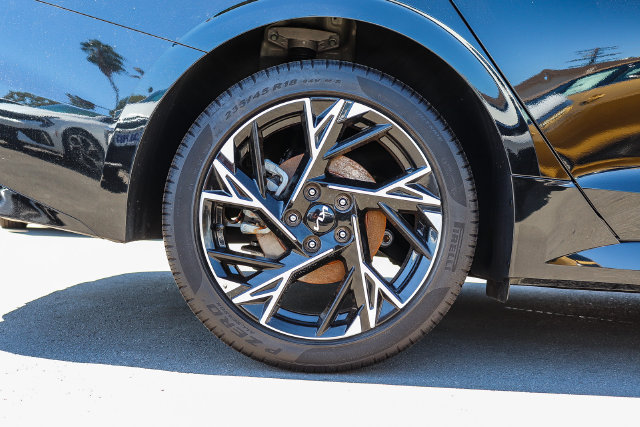 Certified 2025 Kia K5 GT-Line w/ GT-Line Premium Package FWD image 11
