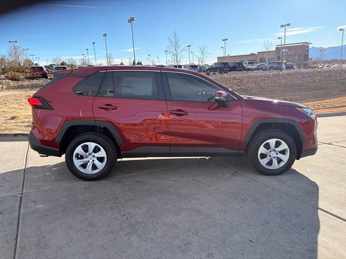 Used 2025 Toyota RAV4 LE image 8