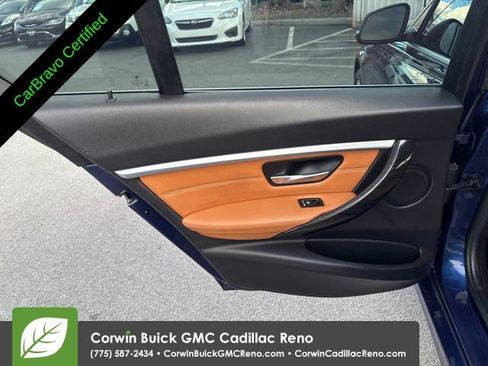 Used 2018 BMW 330i xDrive Sedan w/ Convenience Package image 23