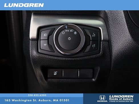 Used 2018 Ford Explorer XLT w/ Equipment Group 202A image 27