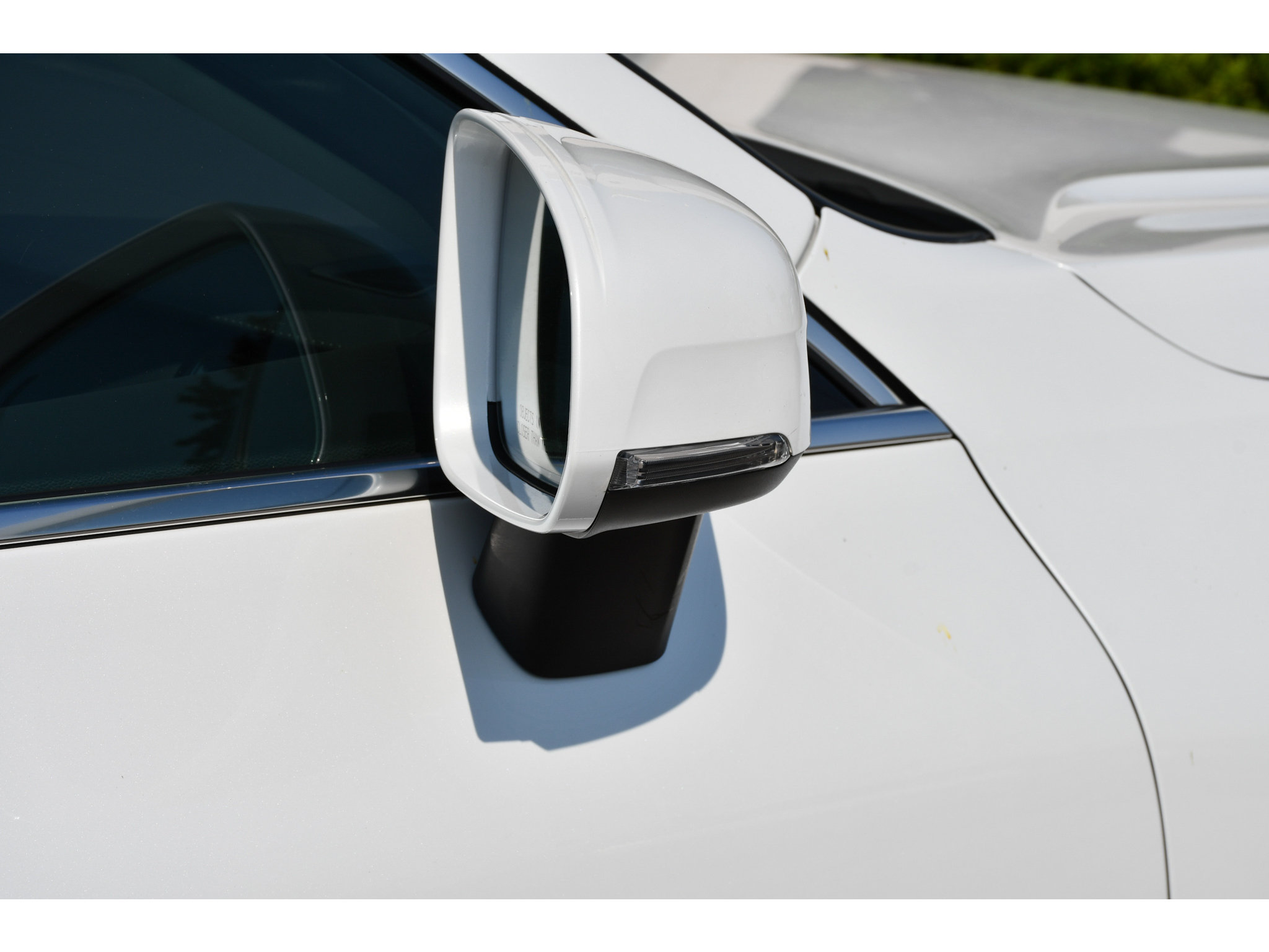 Used 2022 Volvo XC60 B5 Inscription w/ Protection Package FWD image 30