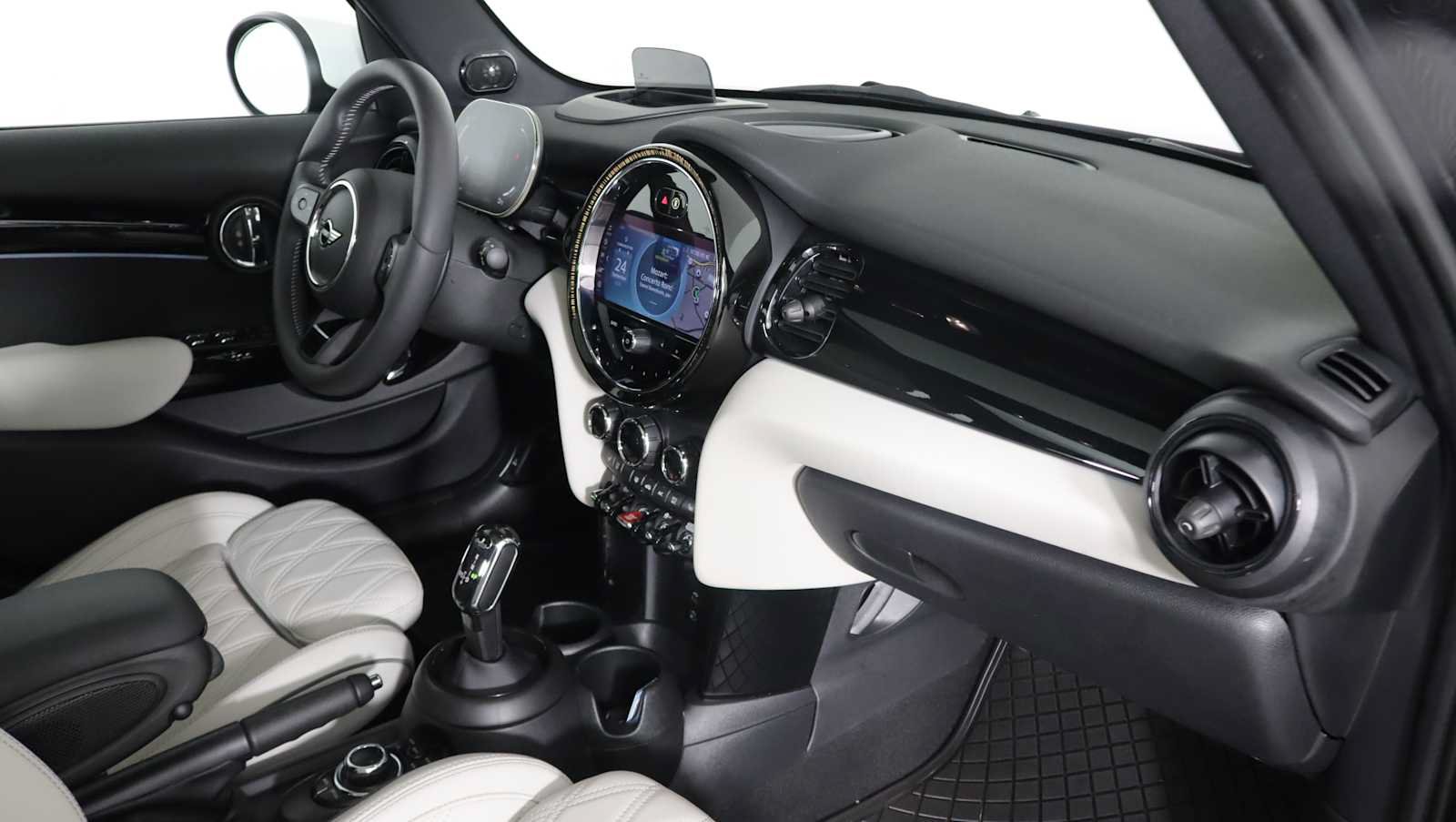 Used 2024 MINI Cooper S FWD image 9