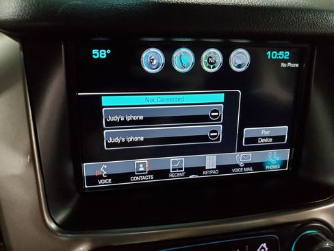 Used 2020 Chevrolet Suburban Premier image 32