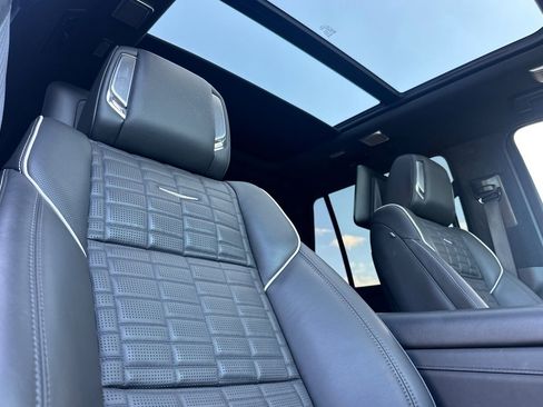 Certified 2024 Cadillac Escalade Sport Platinum image 20