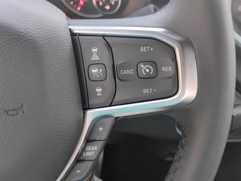 Used 2026 RAM 2500 Big Horn AWD/4WD image 35