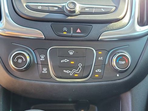 Certified 2023 Chevrolet Equinox LT FWD image 29